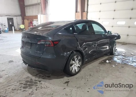 2021 Tesla Model Y Long Range Dual Motor All-Wheel Drive z USA, uszkodzony, nr VIN 5YJYGDEE9MF239614